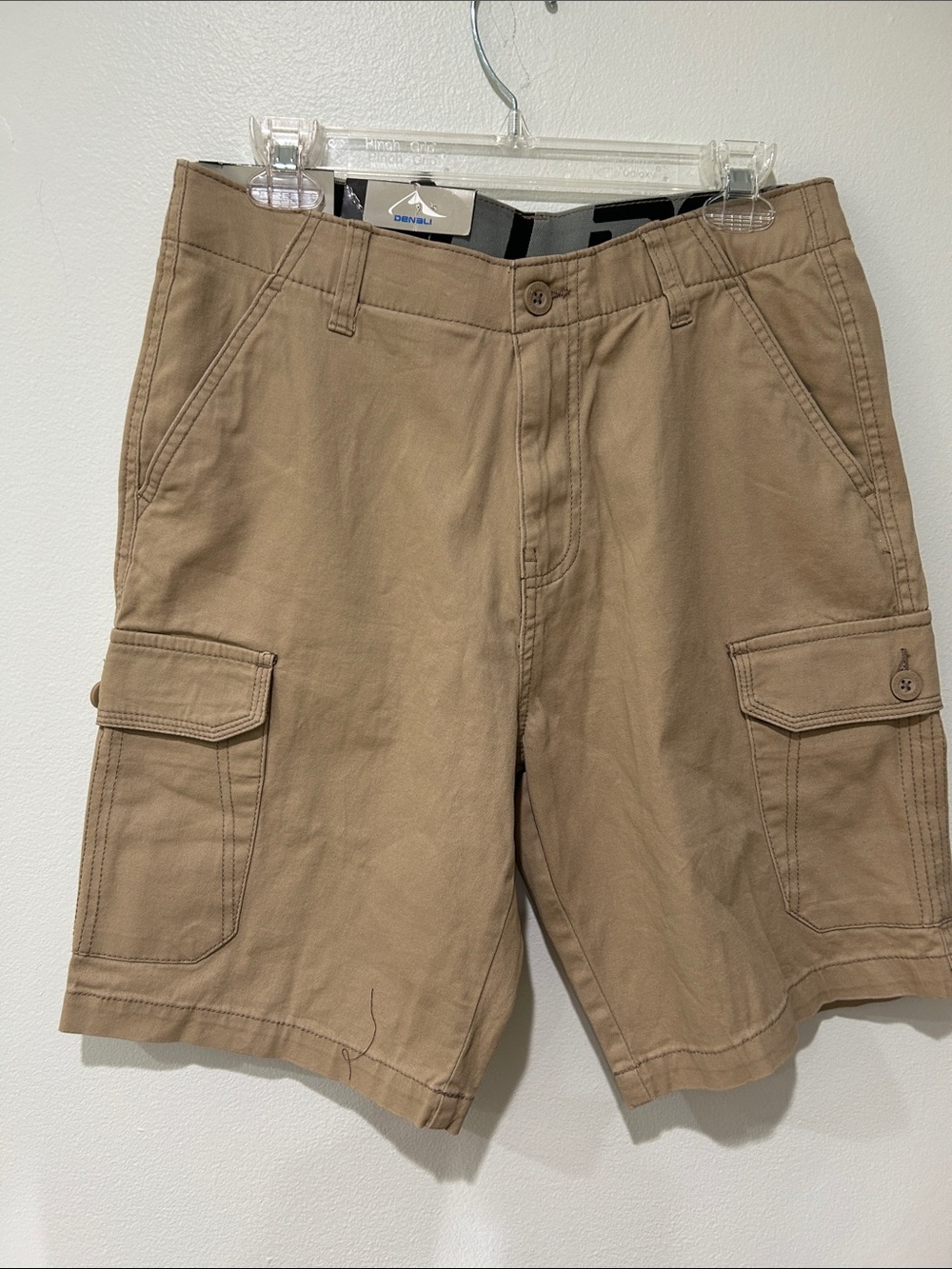 Men's Tan Cargo Shorts with Utility Pockets